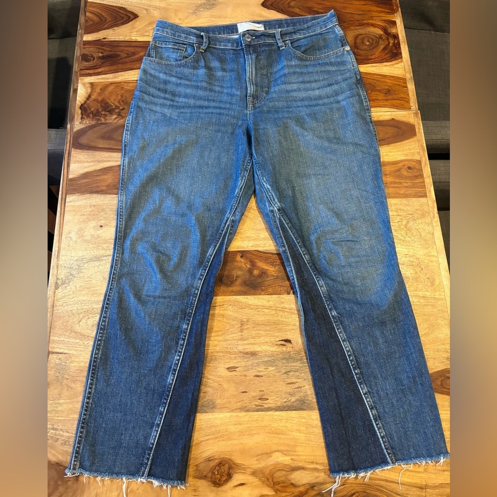 Everlane The Cheeky Boot Cut Jean - Size 31
